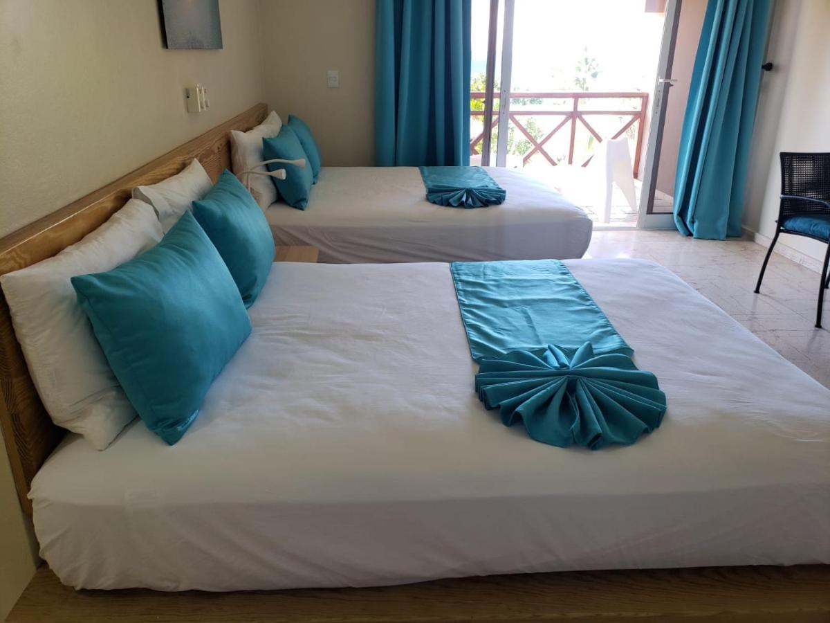 Paradise Island Beach Resort Пунта-Русия Экстерьер фото