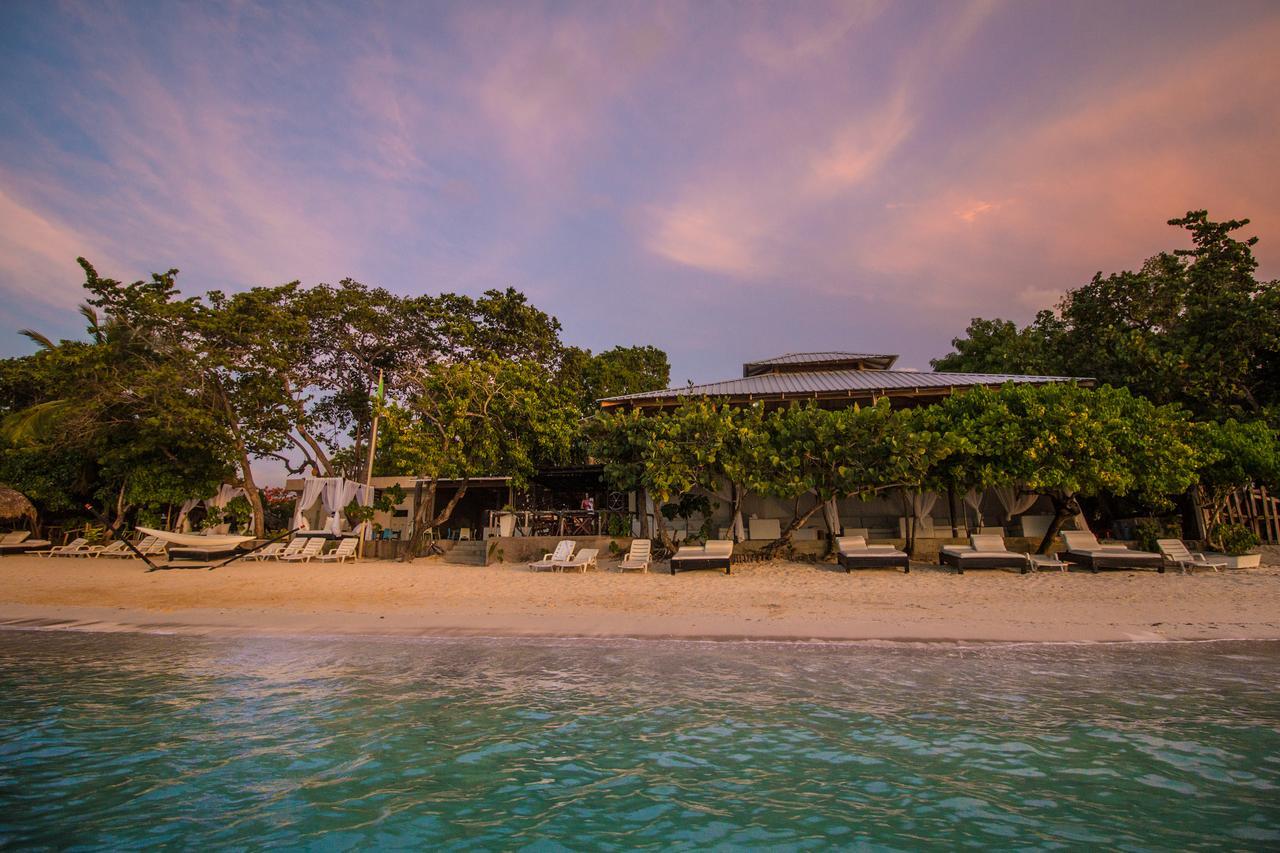 Paradise Island Beach Resort Пунта-Русия Экстерьер фото
